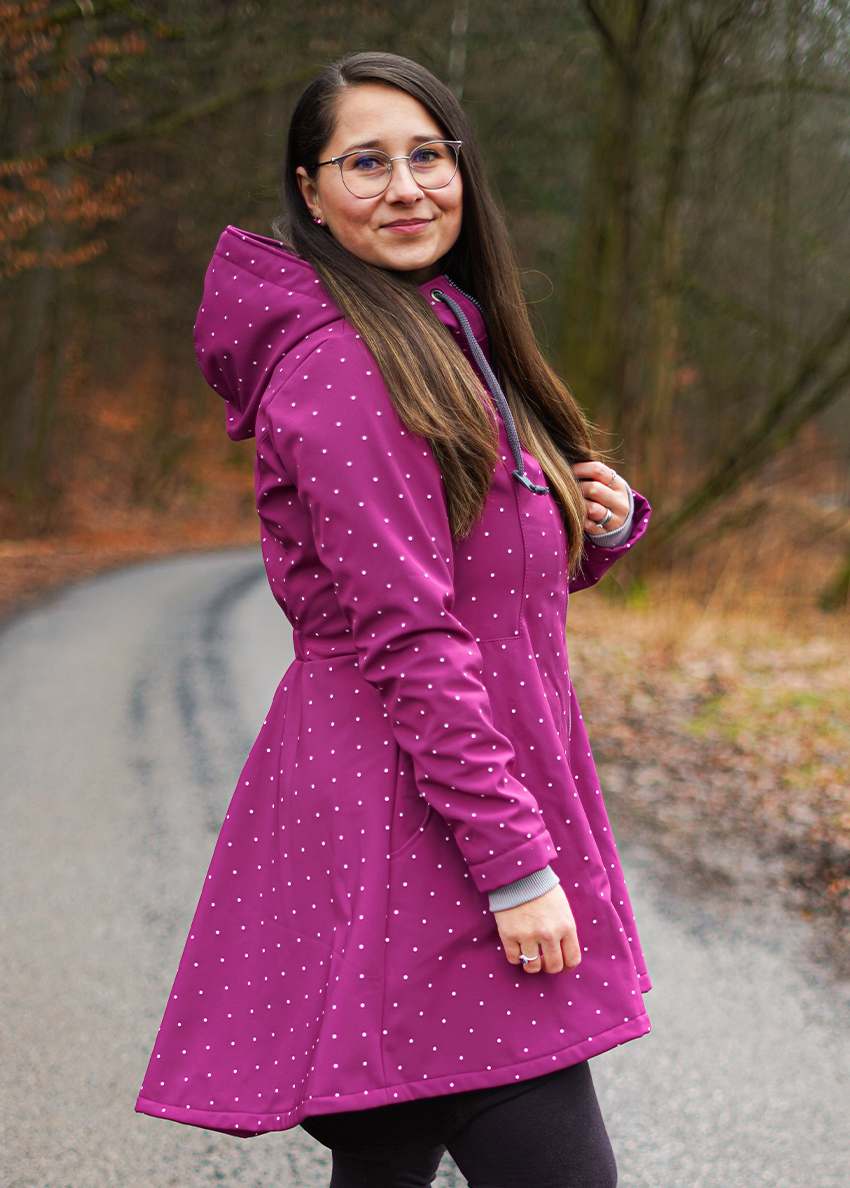 Áčkový kabát v barevné variantě